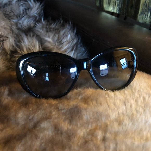 used tory burch sunglasses